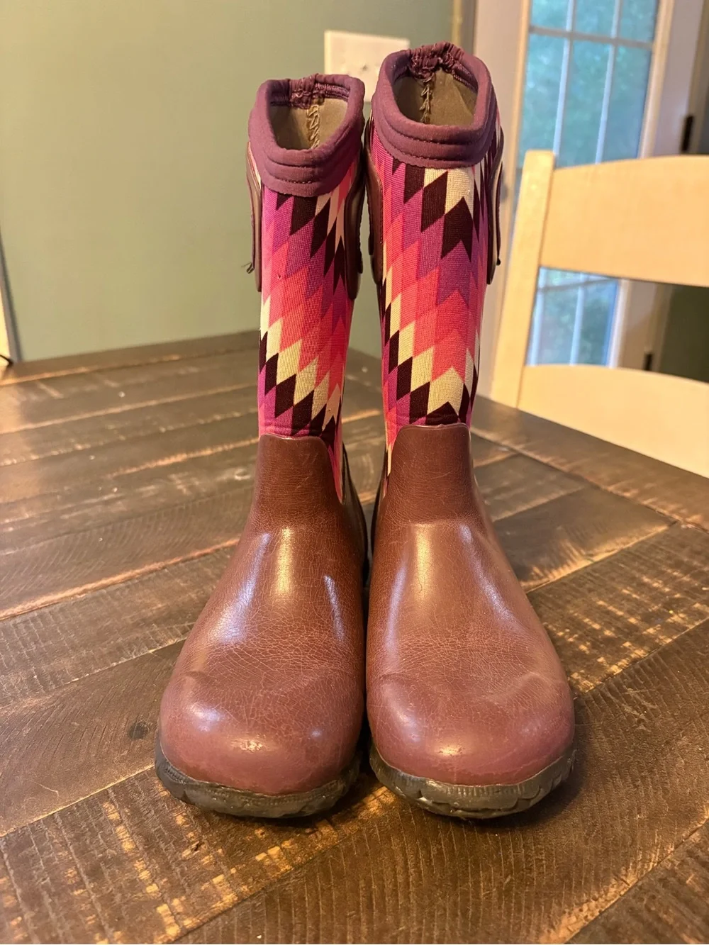 Bogs Waterproof Girl’s Plum & Pink Multi Zigzag Neoprene Rain Boot Insulated**